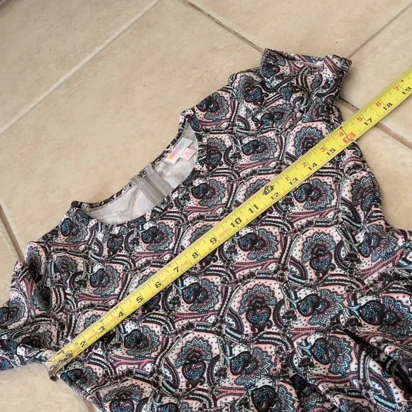 LuLaRoe Blue & Pink Short Sleeve Dress Size Small - Picture 6 of 6